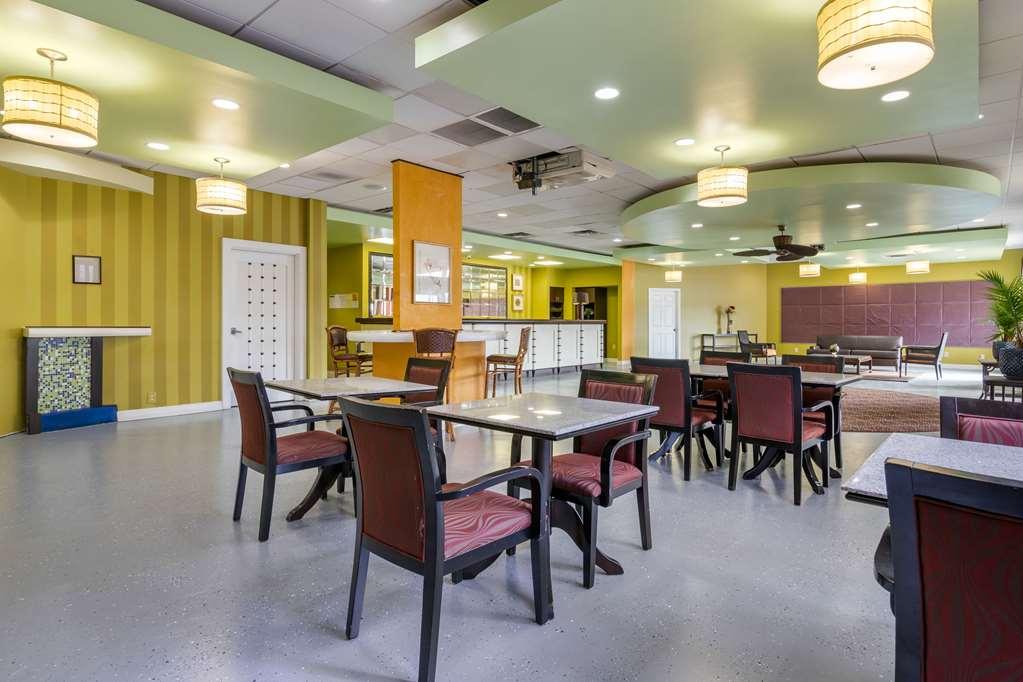 Clarion Inn Brunswick Restaurant foto