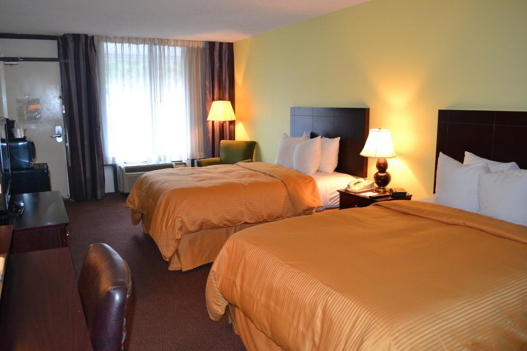 Clarion Inn Brunswick Cameră foto