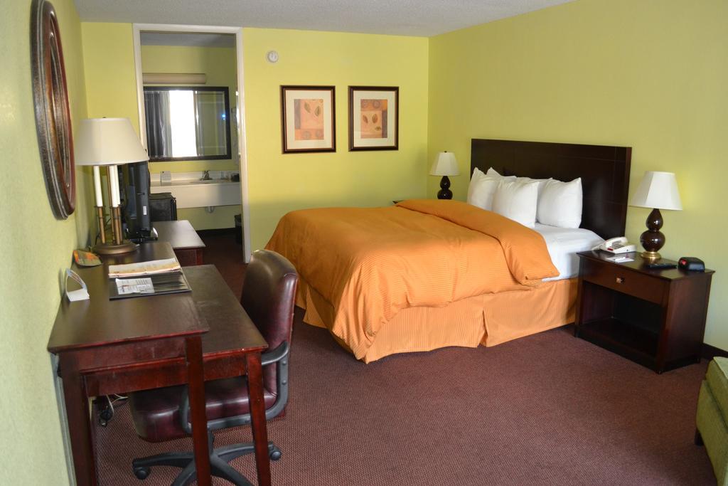 Clarion Inn Brunswick Cameră foto
